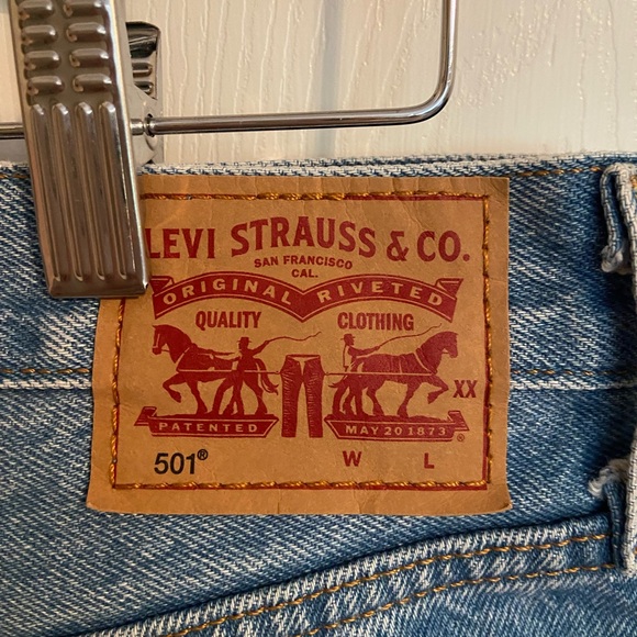 Levi’s 501 Ripped Jeans - Picture 5 of 7